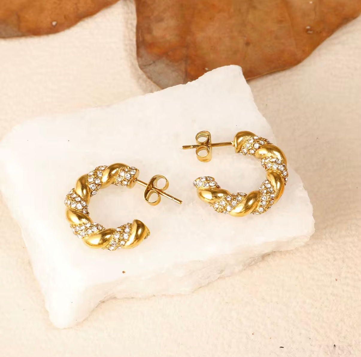 Brinco Lumiere Banhado em Ouro 18K