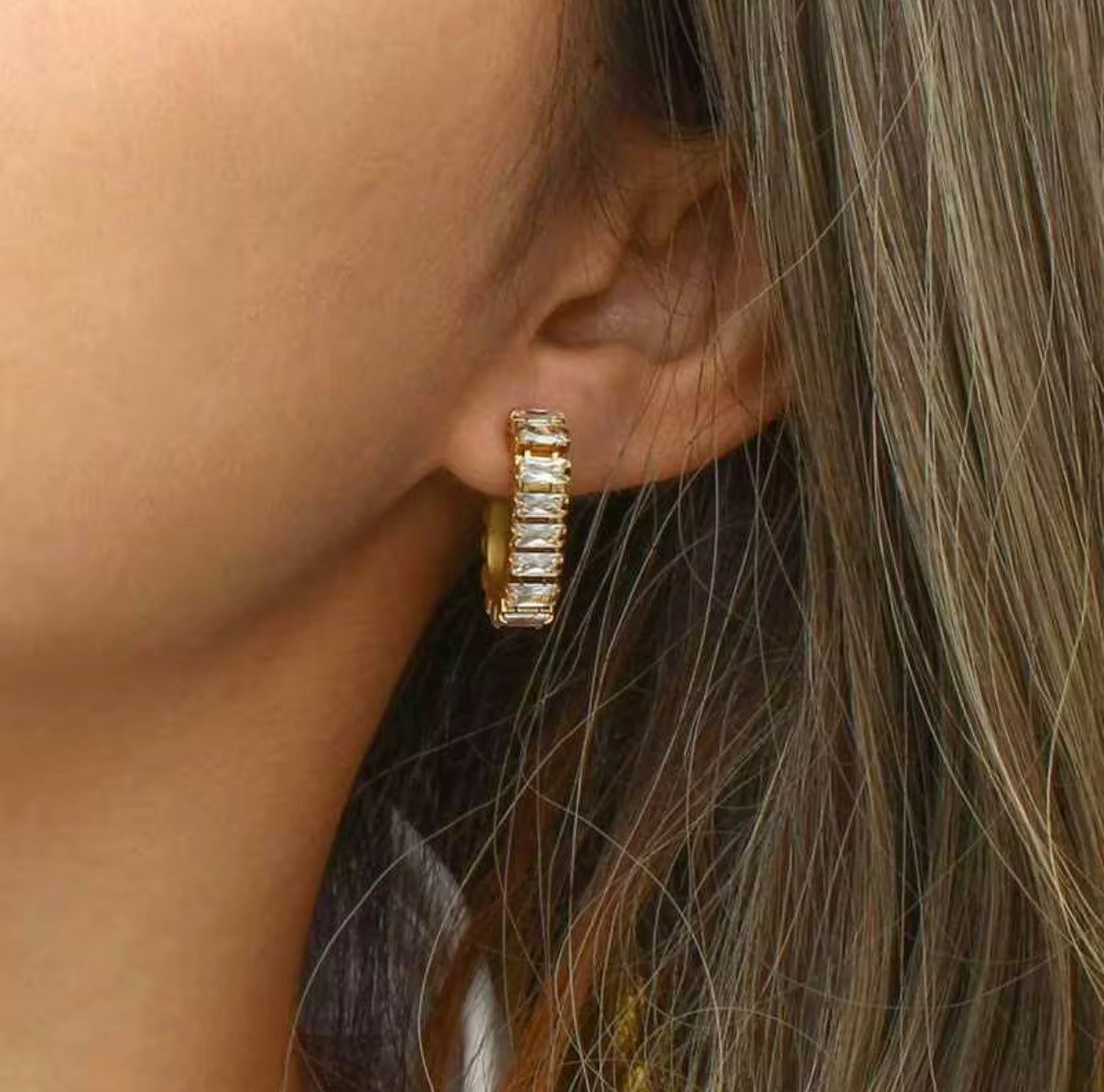 Brinco Riviera Nobre Banhado em Ouro 18K