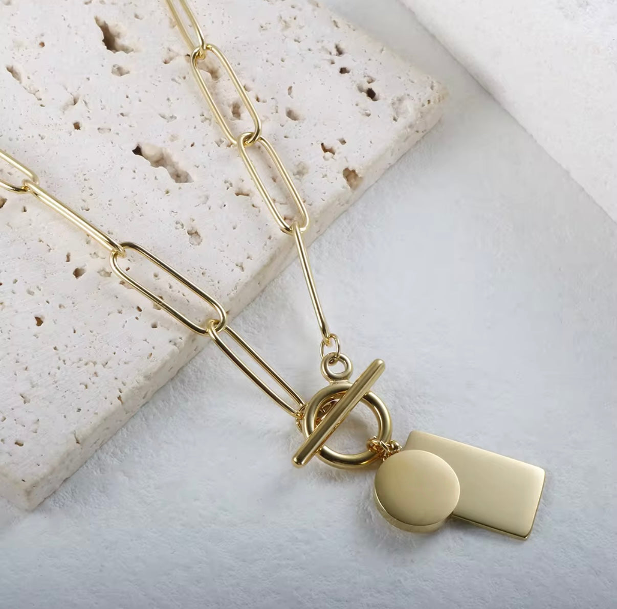 Colar Atlas Banhado em Ouro 18K