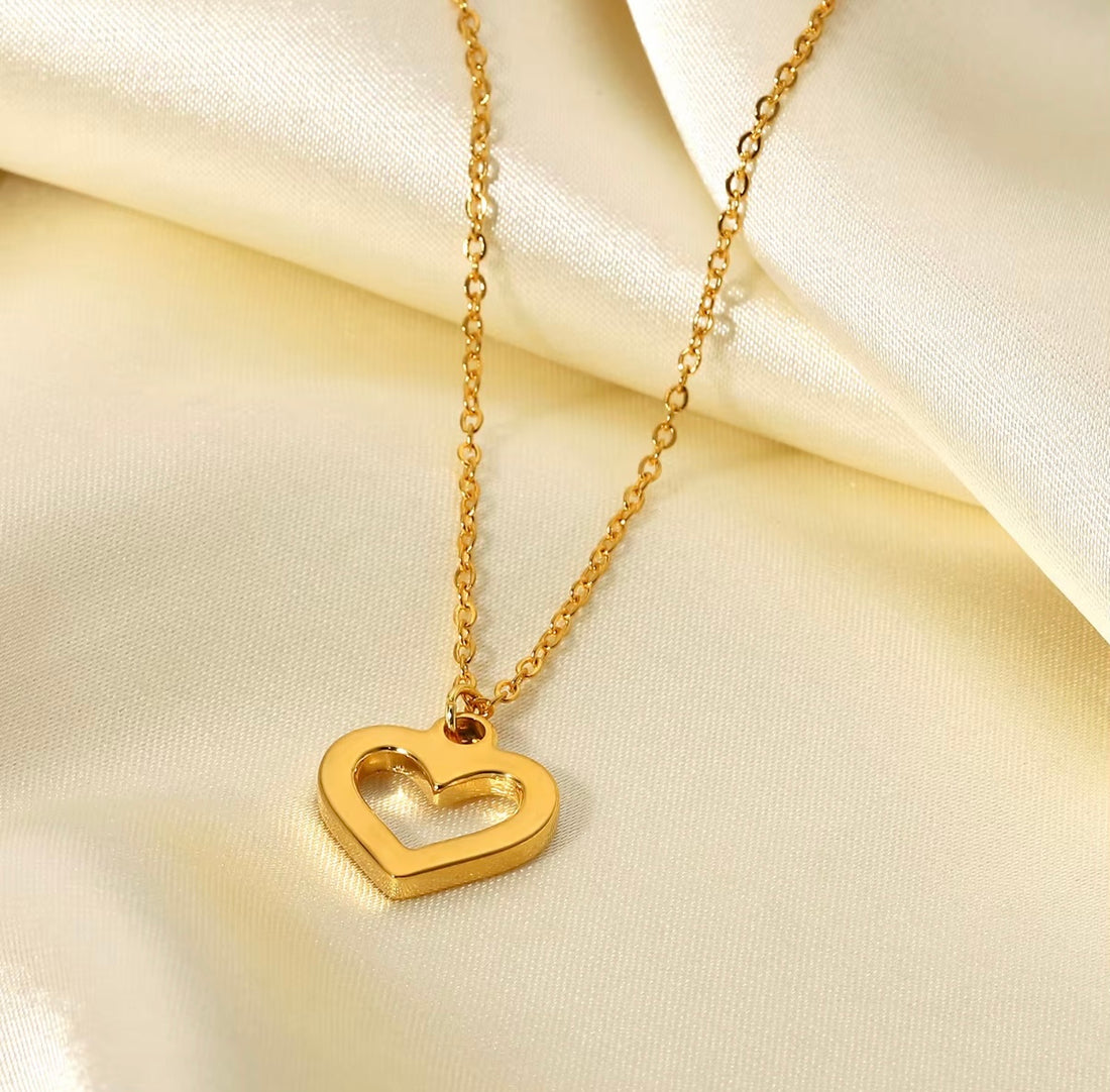 Colar Amare Banhado em Ouro 18K