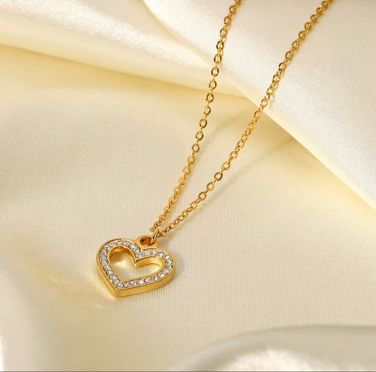 Colar Amare Banhado em Ouro 18K