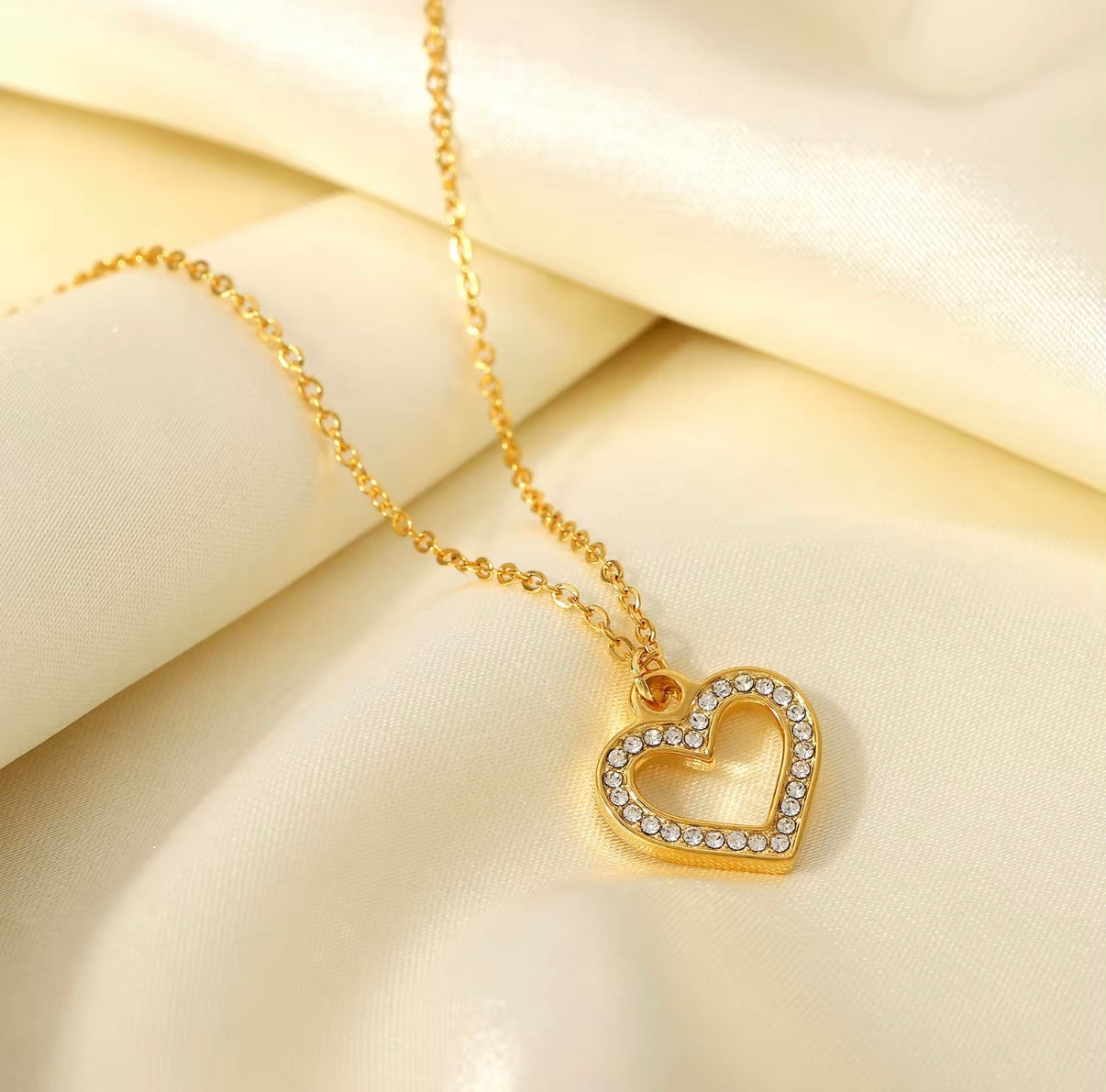 Colar Amare Banhado em Ouro 18K