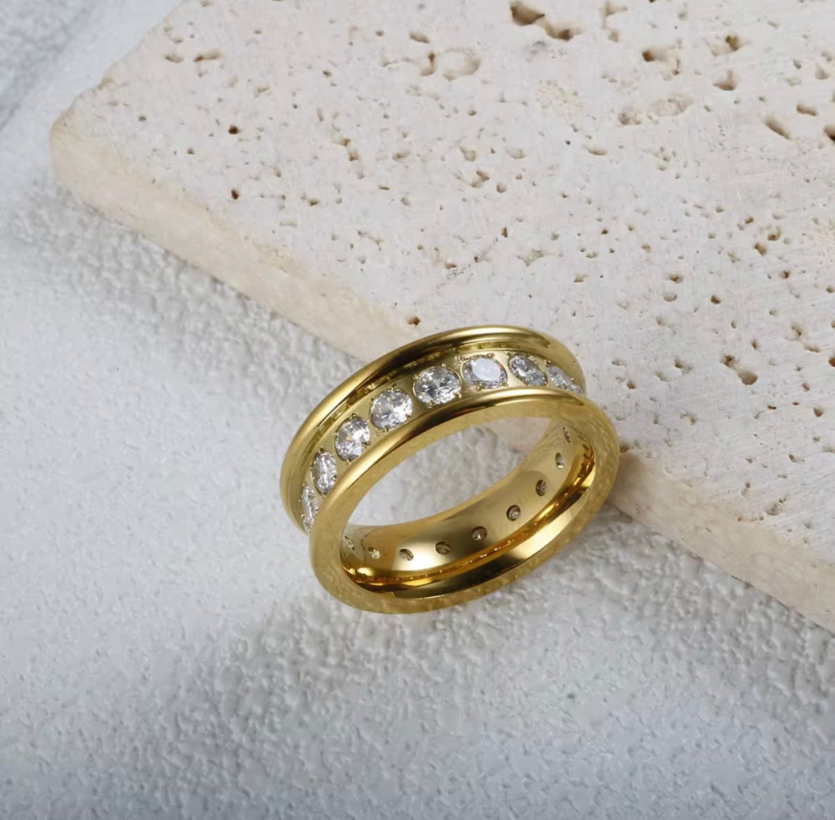 Anel Encanto Banhado em Ouro 18K