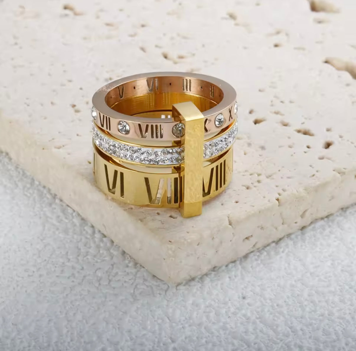 Anel Trinity Banhado em Ouro 18K
