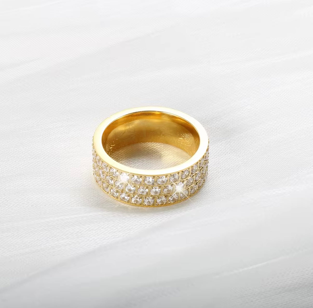 Anel Nobre Banhado em Ouro 18K