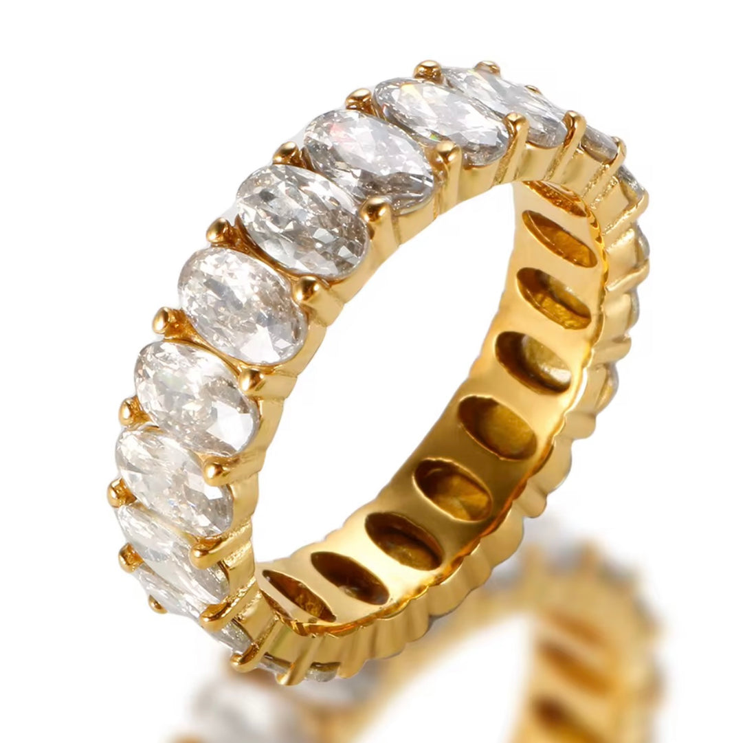 Anel Riviera Nobre Banhado em Ouro 18K