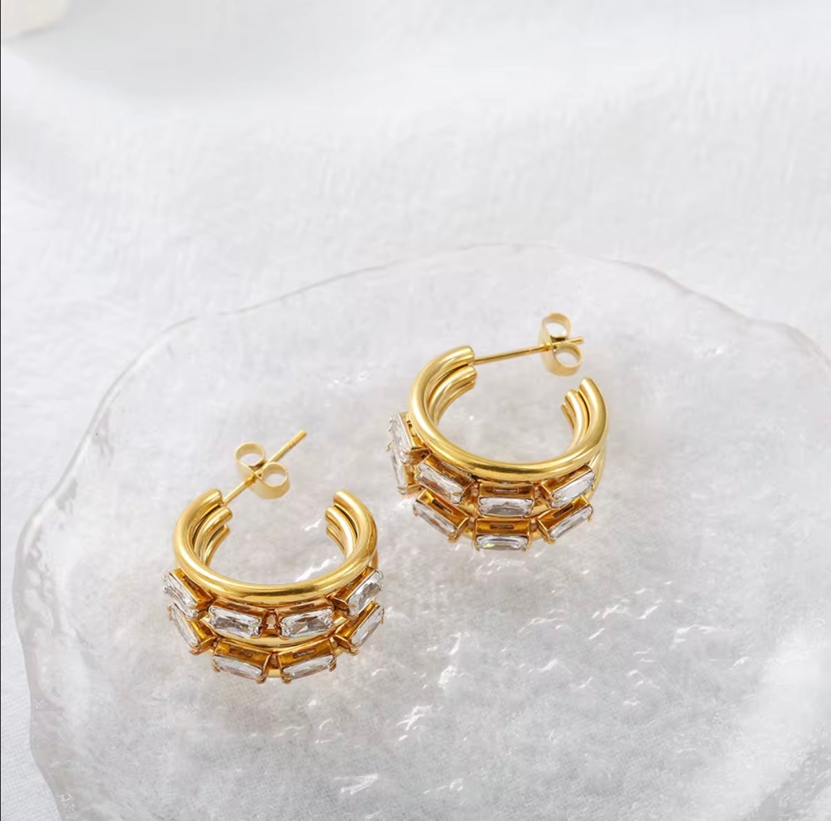 Brinco Irís Banhado em Ouro 18K