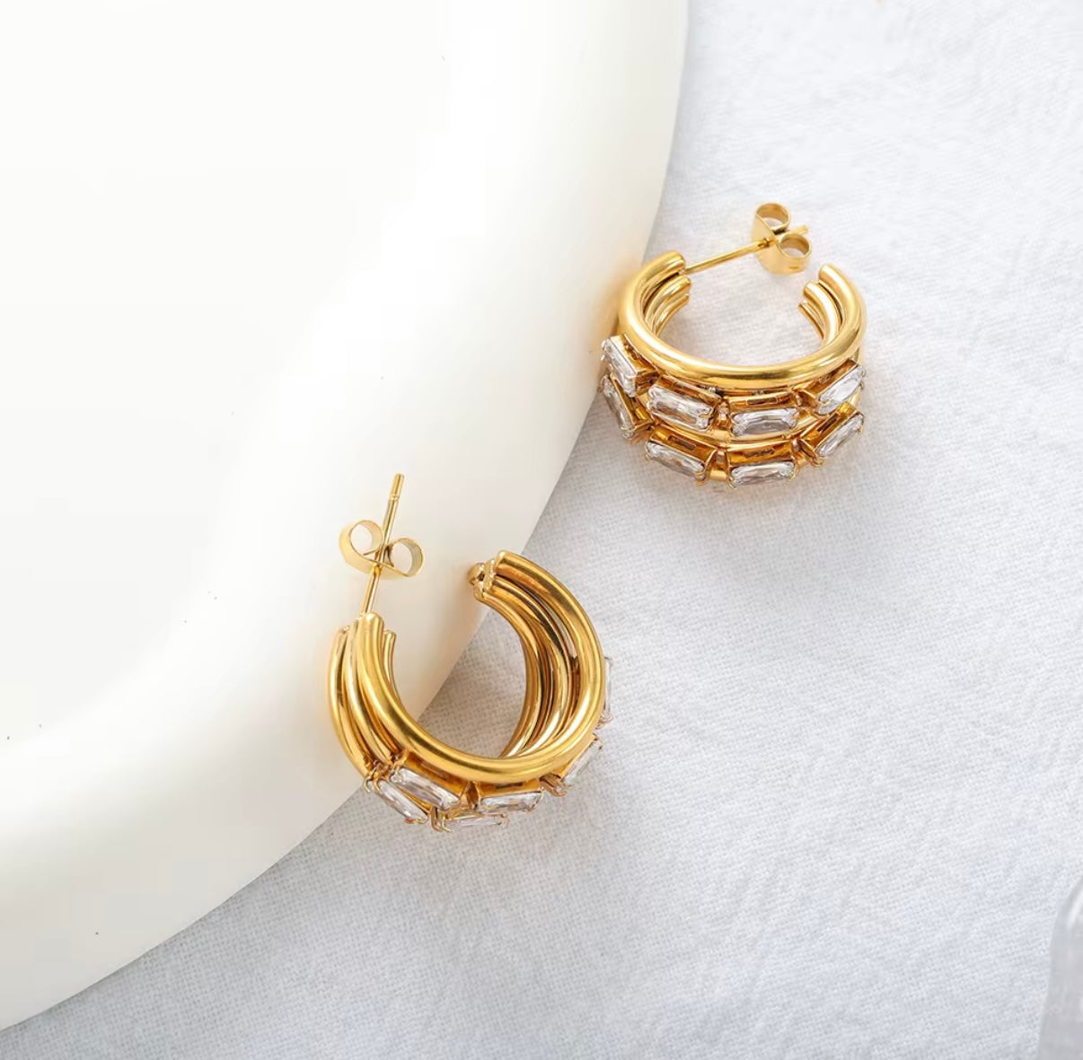Brinco Irís Banhado em Ouro 18K